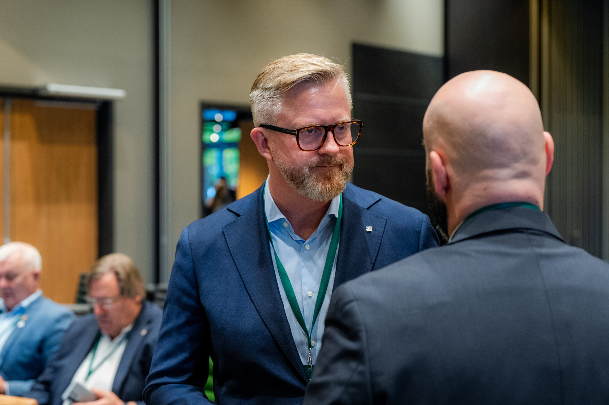 – Ta penger fra universitetene og gi til bedriftene